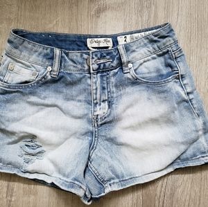Indigo Rein denim shorts